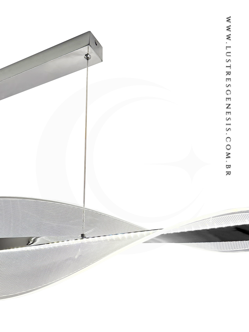 Lustre pendente com iluminação LED, em formato de espiral, base retangular prateada e suspensão por fio.